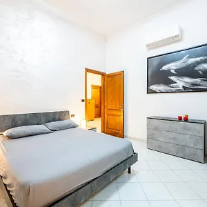 Guest house Camera 'dolphin' - Eleganza E Tranquillita
